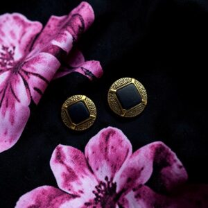 Goud met zwart klein