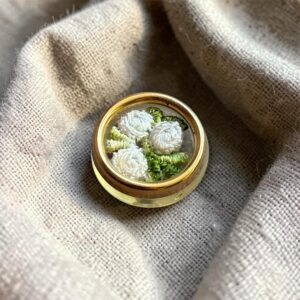 Bloem met gouden rand